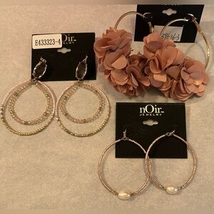 NWT NOIR JEWELRY EARRINGS - 3 CARDS. BLUSH/GOLD TONES. *CLEARANCE*